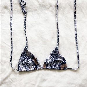 zaful bikini top snakeskin